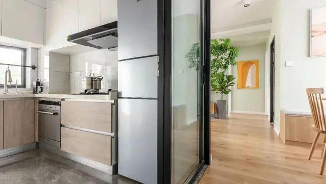 70平小户型二手房改造全屋改造成日式混搭风收纳设计太赞了！(图9)