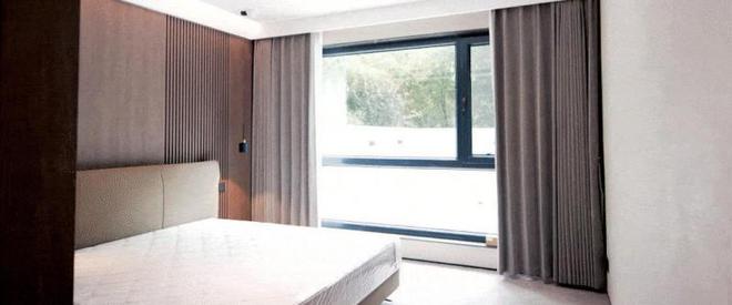 客来福全屋记｜感受150㎡意式极简空间的舒适感(图8)