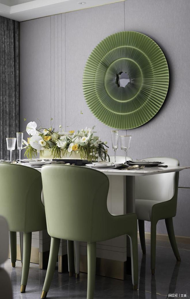 113㎡春色软装设计使空间更加优雅与沉静！(图3)