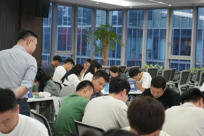 修炼内功·乘风而上米兰软装与经销商的距离更近了(图7)