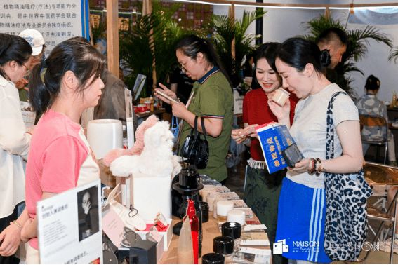 汇聚世界目光UP正当时！2024浦东家具家居双展盛大开幕(图12)