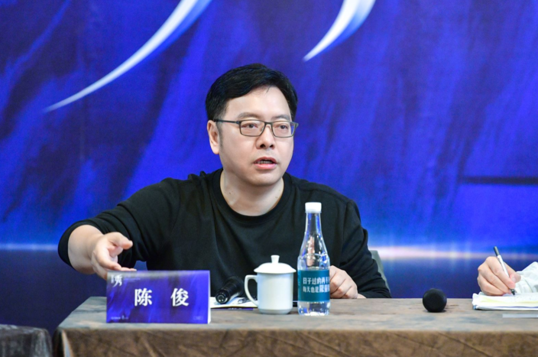 在秀里谋一件大事(图3)