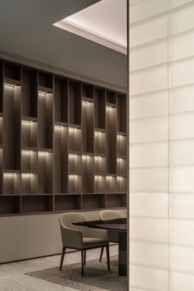 镜界探索：售楼中心的光影之旅(图4)