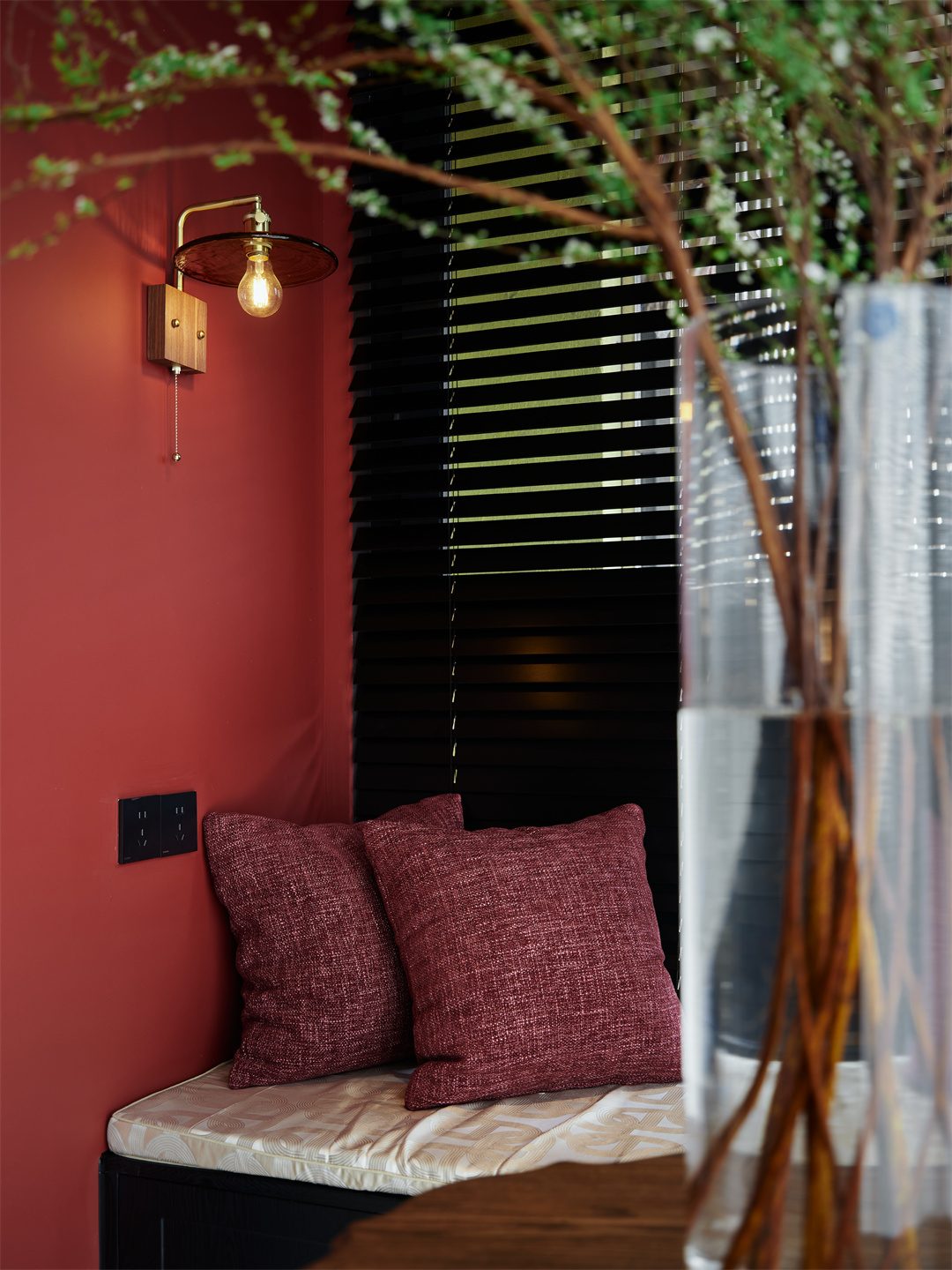 kaiyun入口：艺术涂料在空间装修中如何设计搭配？Al能不能替代设计师？(图2)