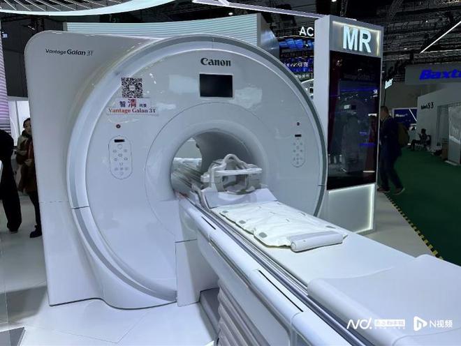 机器人教练、叶底藏花跑鞋……进博会外商投资中国三大趋势(图3)