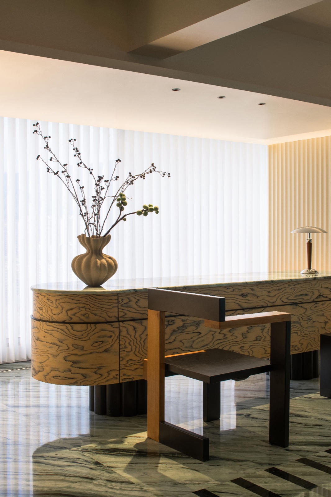 kaiyun网站：方糖作品｜Cháo巢酒店：云端上的梦之剧院(图2)