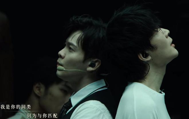 kaiyun网站：《披哥》听懂严屹宽对胡夏的评价才明白王铮亮为什么输给李克勤(图3)