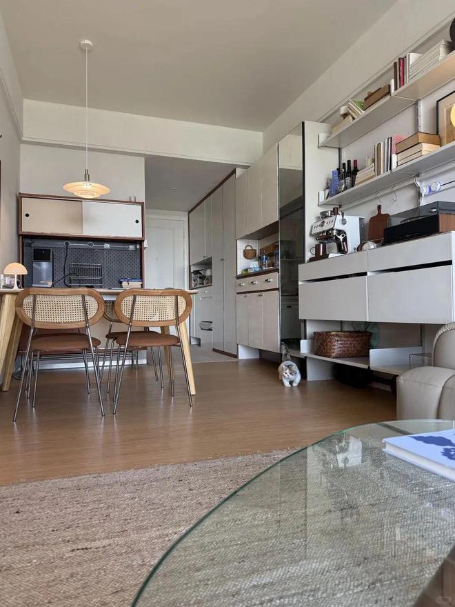 kaiyun入口：广东一女子晒出生活照不拆不改精装房光靠软装就走红网络这也太厉害了吧！(图5)