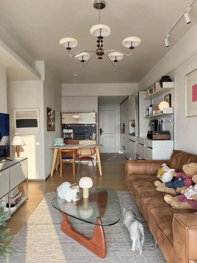 kaiyun入口：广东一女子晒出生活照不拆不改精装房光靠软装就走红网络这也太厉害了吧！(图4)