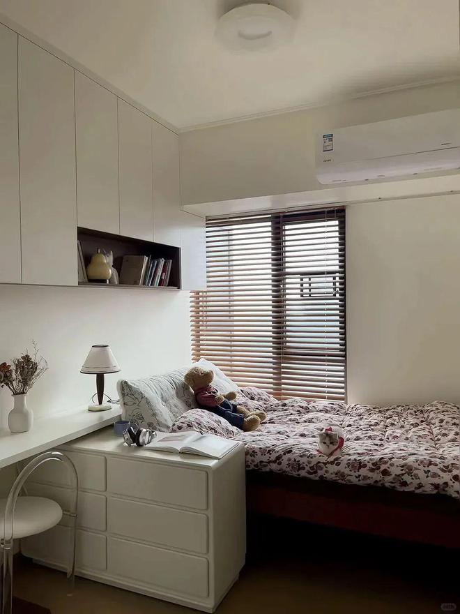 kaiyun入口：广东一女子晒出生活照不拆不改精装房光靠软装就走红网络这也太厉害了吧！(图2)