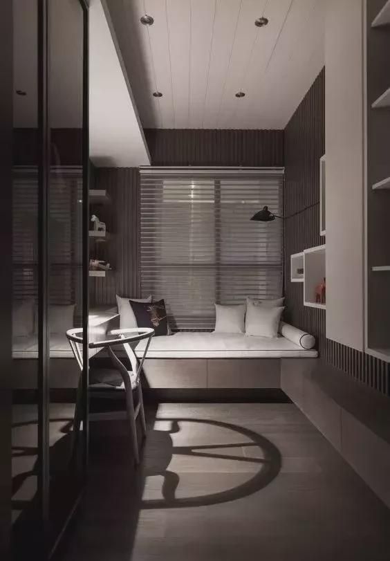 榻榻米+书桌的完美融合设计令人赞叹不已！(图5)