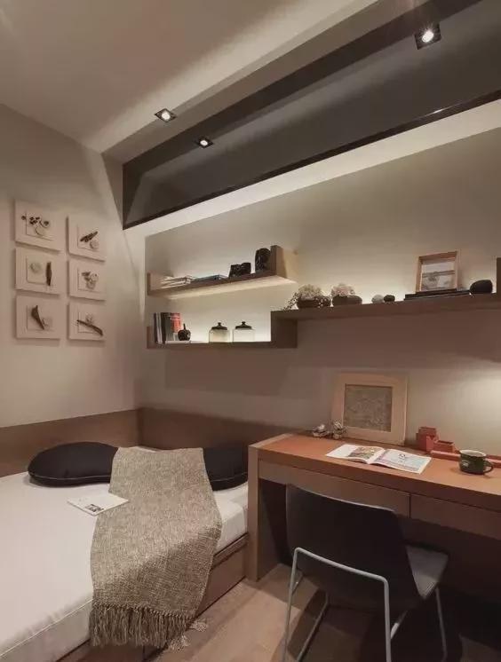 榻榻米+书桌的完美融合设计令人赞叹不已！(图6)