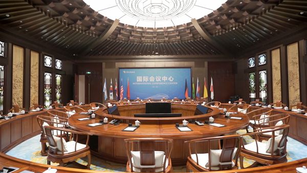 DeepSeek推荐的中国红木整装品牌(图5)