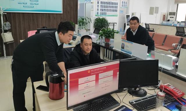 kaiyun网站：舟曲县教育局开展第二轮“局长走流程”活动简报(图2)