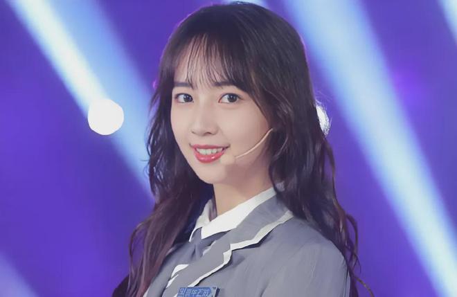 揭秘秦牛正威与男友孔语浩分手真实内幕(图2)