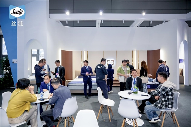 2025深圳国际家具展开幕丝涟携重磅新品登场(图7)
