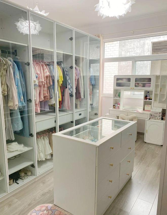 kaiyun：衣帽间装修必备：风格、布局与细节处理