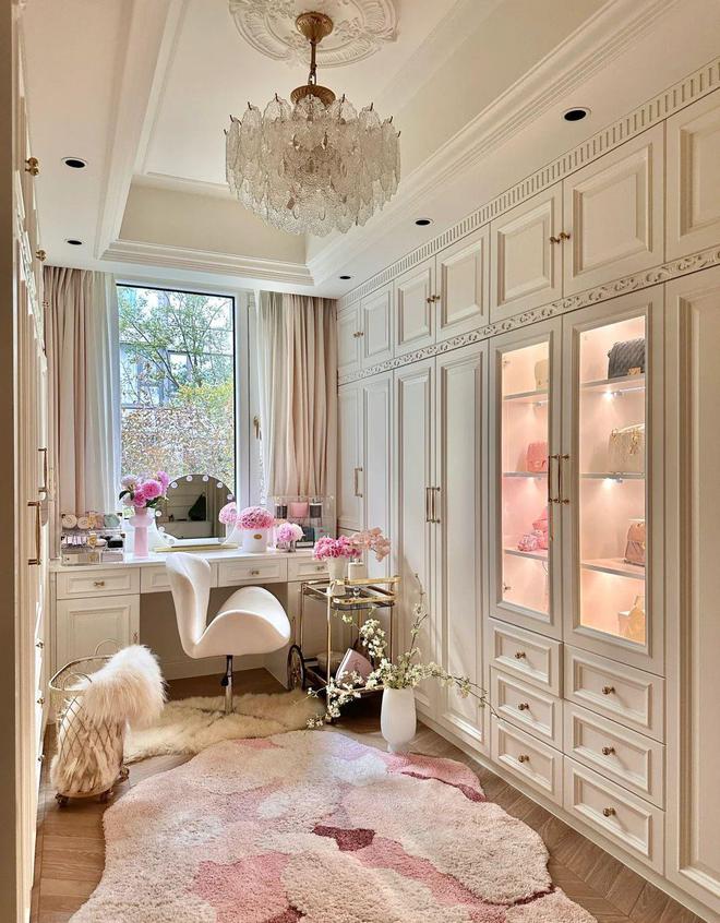 kaiyun：衣帽间装修必备：风格、布局与细节处理(图2)