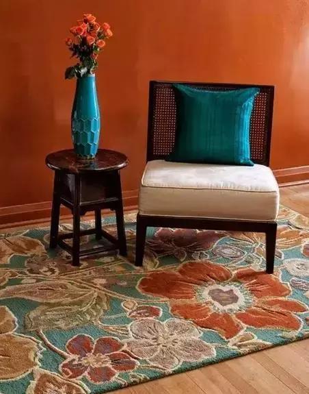 绝美撞色家居设计：开启一场视觉盛宴的色彩之旅！(图6)