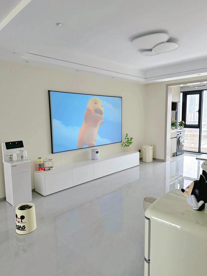 安徽女孩坚持穷装99平的房子才用了12万这样装高级又显大(图2)