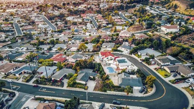 历经十年在洛杉矶种下一座东方艺术森林——巴博罗别墅如何让“家”成为跨文化的诗性容器(图2)