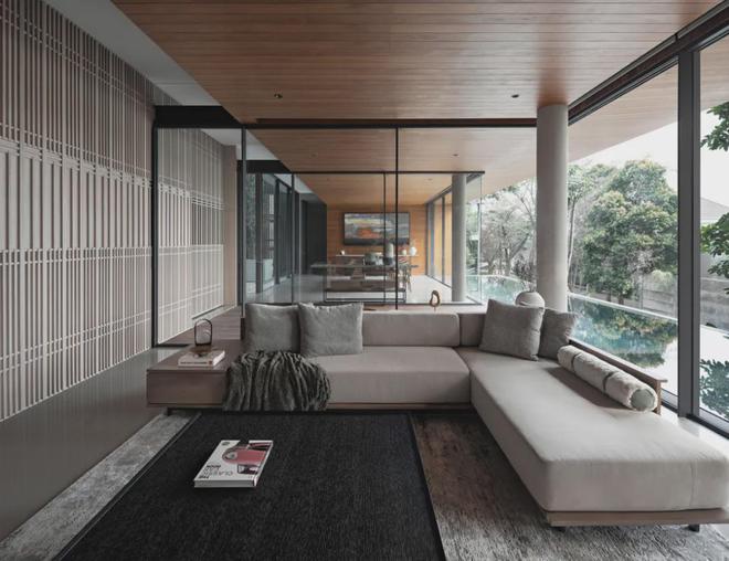 印尼千平被动式大宅巧用自然通风与采光打造舒适宜居空间(图3)