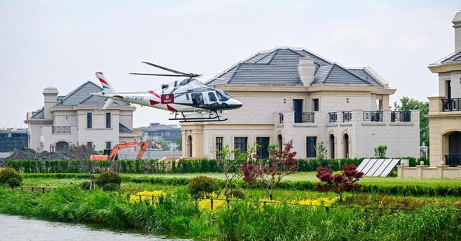 海源别墅举办高定艺术展以科技赋能沉浸式美学盛宴(图2)