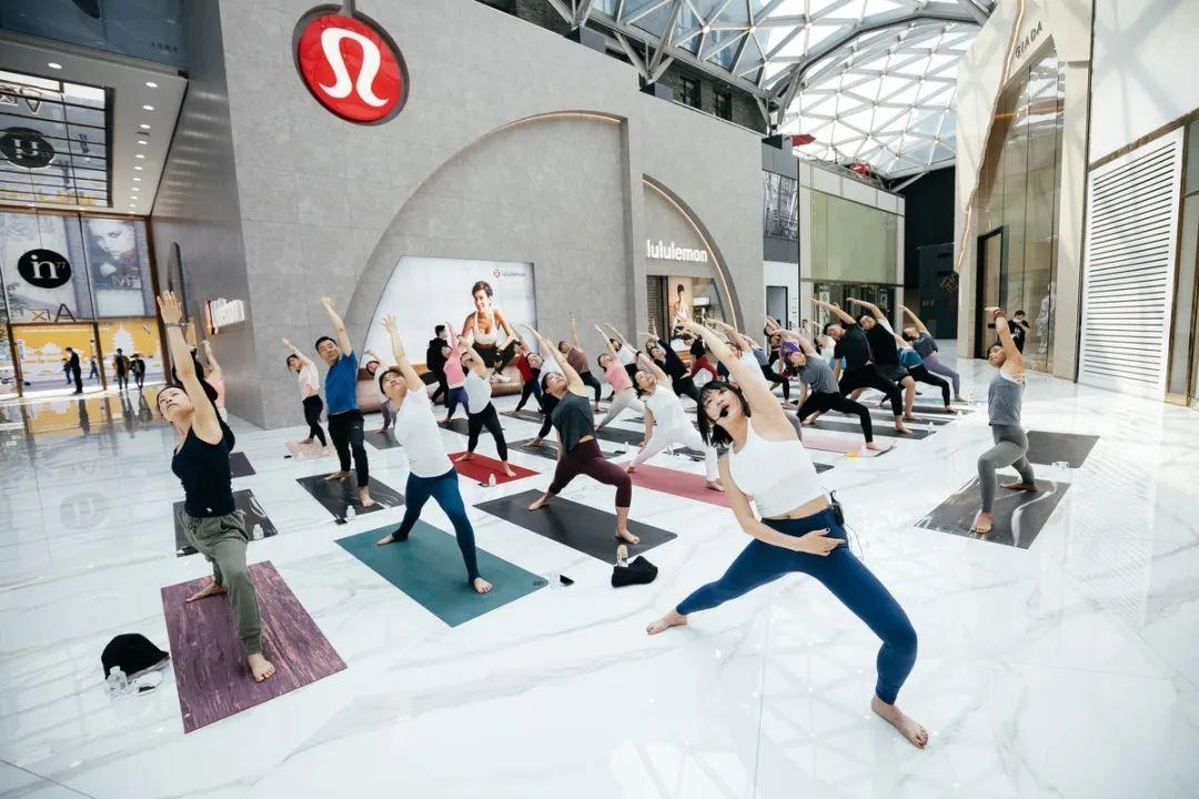 你还在卖产品？消费者都成为它们的「精神股东」了！(图5)