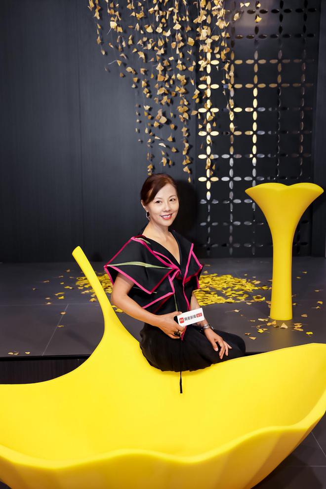 她将“银杏叶”魔法变身匠心之作惊艳亮相(图3)