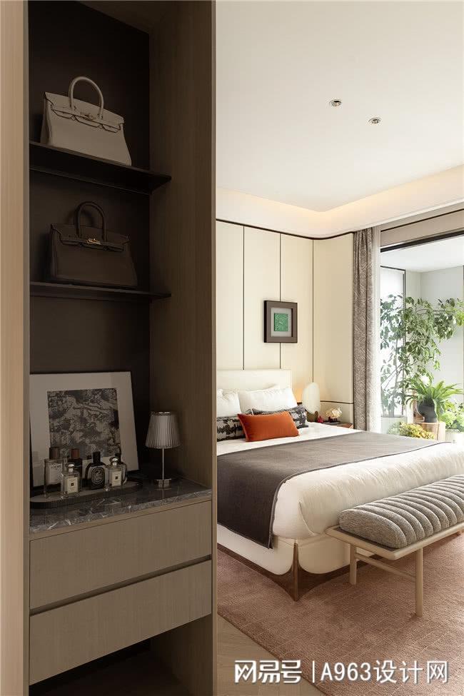 kaiyun网站：万境设计｜188㎡样板房：山水间的雅居逸境(图6)