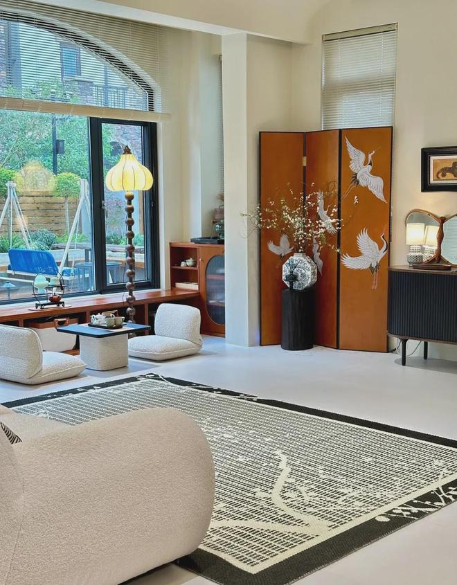 浙江95后280平大宅火了竟因4平阳台出圈新中式美翻网友(图9)