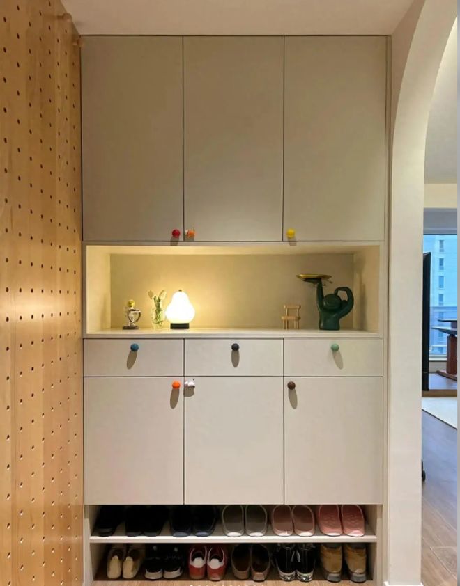 鞋柜两层镂空设计网友力荐：实用又便捷后悔没早点尝试！(图4)
