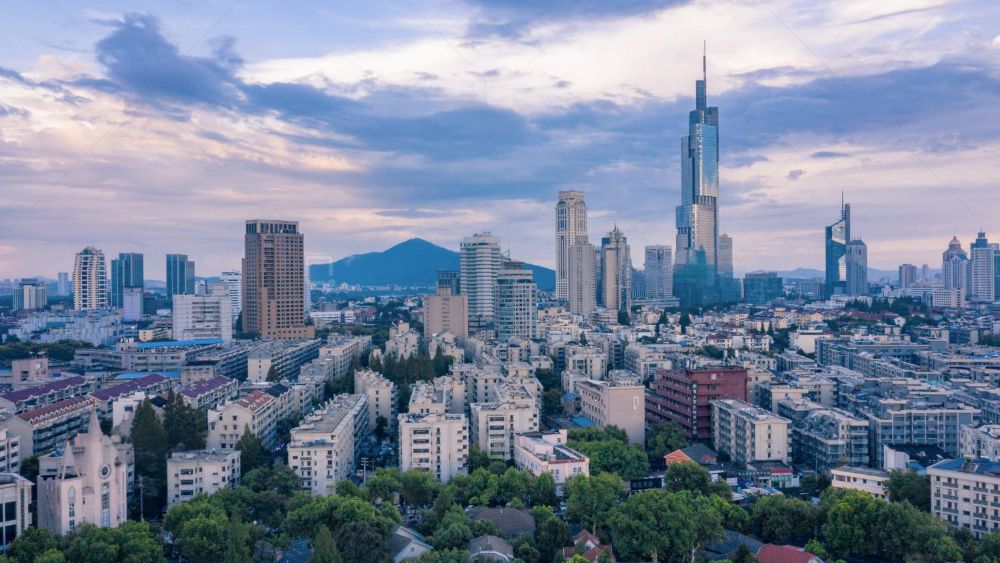 江苏南京：三组数据看发展“稳、进、新”