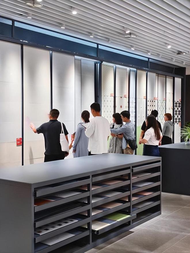 又爆雷！知名家装公司人去楼空涉案金额巨大百姓维权无望(图9)