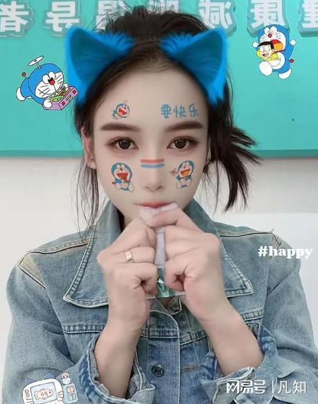 kaiyun网站：34岁河南村花侯丽丽去世！一周前还割麦网红前夫接回家安葬(图13)