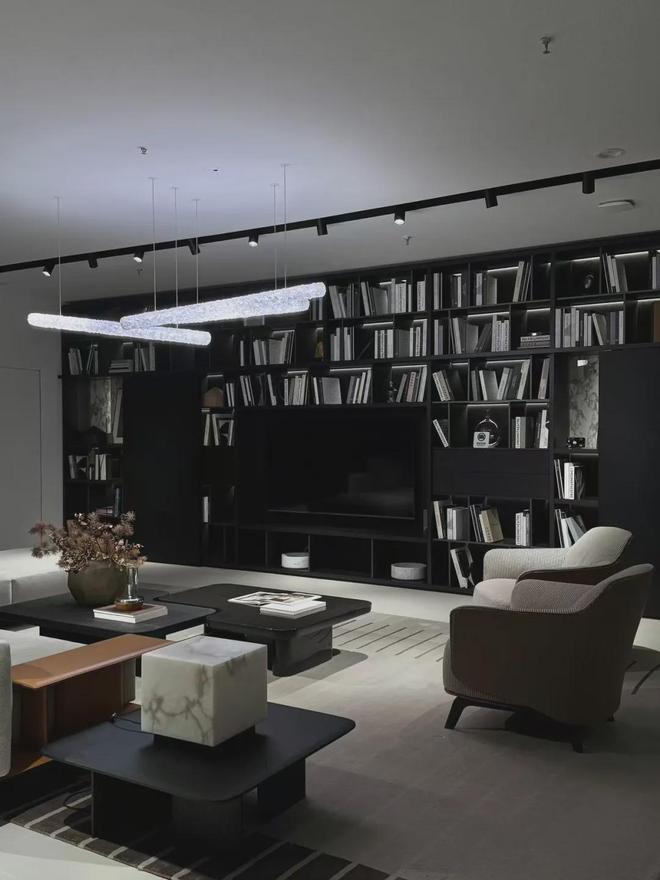 缘何风靡80年？Poliform用设计诠释家居美学专访吕仲豪(图2)