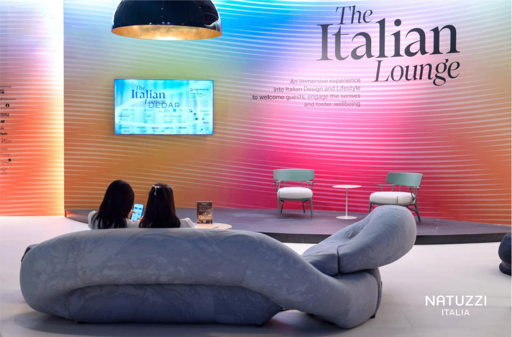 kaiyun网站：CIFF遇见NatuzziItalia邂逅细节里的意式美学(图2)