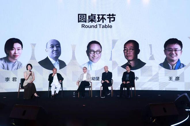 kaiyun入口：历经12小时激辩2025中国家具设计金点奖全场最佳诞生(图17)