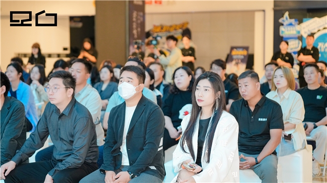 长效主义引领未来人居里白设计策展式居住体验空间开幕(图2)