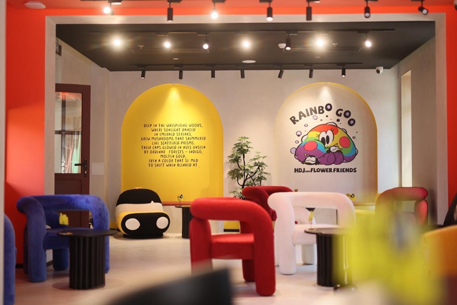 黄渤自创IP黄逗菌全国首店落户青岛开启品牌新纪元(图2)