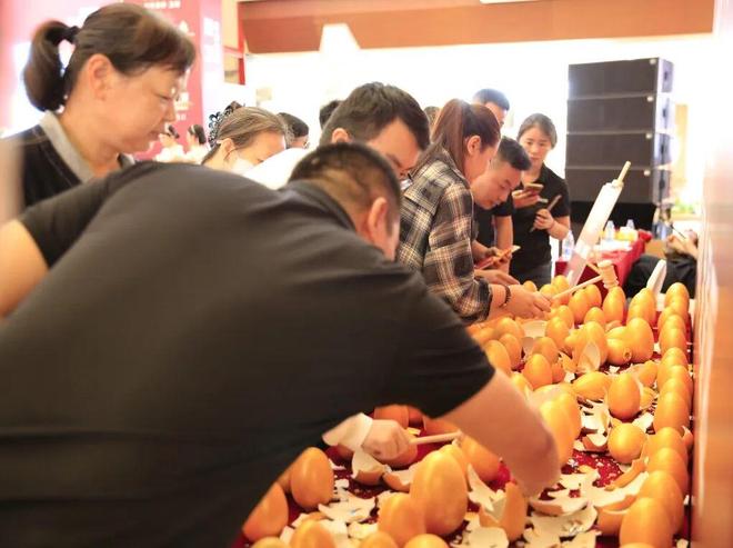 山东枣庄箭牌瓷砖红星美凯龙旗舰店盛大启幕(图8)