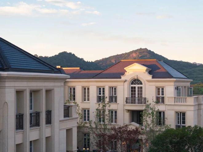 十月双节百度热搜@绿城溪径恒庐售楼处电话：顶奢生活之选(图3)