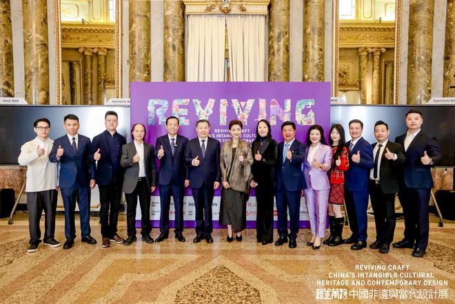 左右沙发亮相意大利「新生万物米兰展」以东方非遗美学破圈让世界看见中国家具文化的力量！(图2)