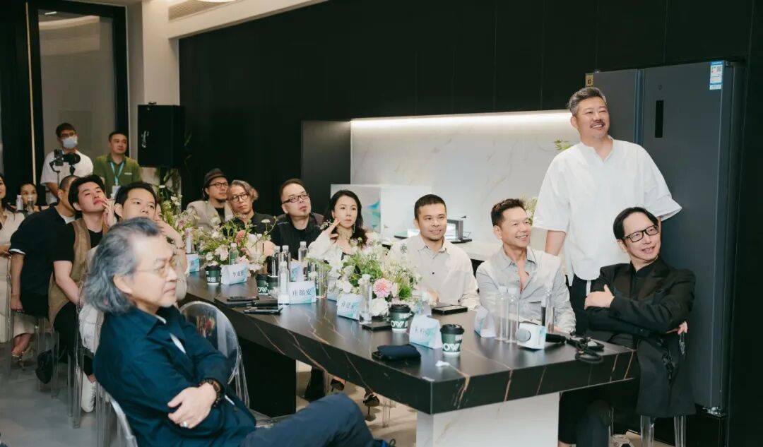 kaiyun网站：思辨｜绿盾门窗上海设计圈：直面时代浪潮深度探索未来设计新维度(图26)