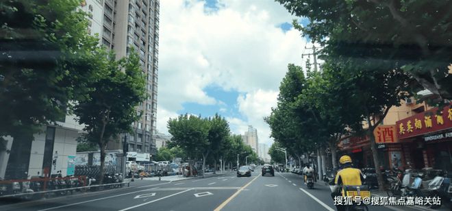 kaiyun网站：⭐大华静安年华售楼处：低密改善标杆焕新主城居住新体验！(图3)