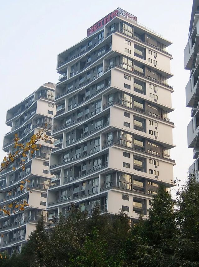 kaiyun网站：均价47万平！王澍设计的唯一高层住宅！争议巨大(图3)