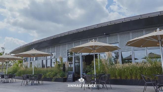 kaiyun网站：热搜NO1普陀金茂府售楼处发布桃浦智创城的科技绿宅现房(图4)