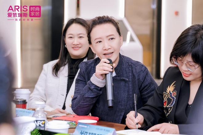 以诗为序爱依瑞斯托斯卡纳新品发布会解锁慢生活美学(图22)