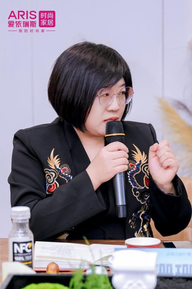 以诗为序爱依瑞斯托斯卡纳新品发布会解锁慢生活美学(图20)