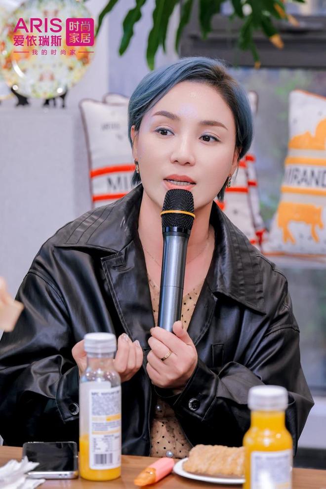 以诗为序爱依瑞斯托斯卡纳新品发布会解锁慢生活美学(图25)